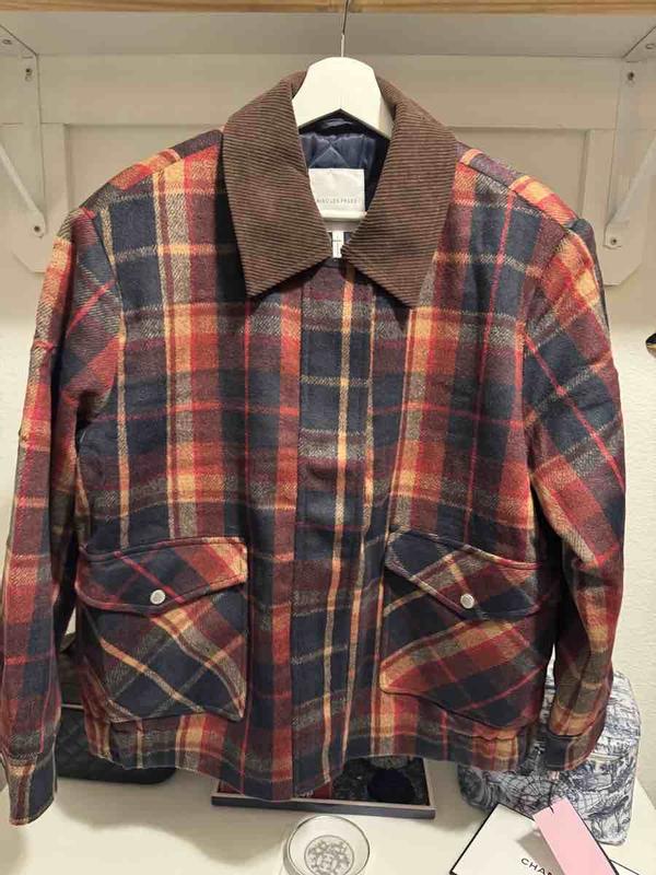 Review Thumbnail Image 0 246891962