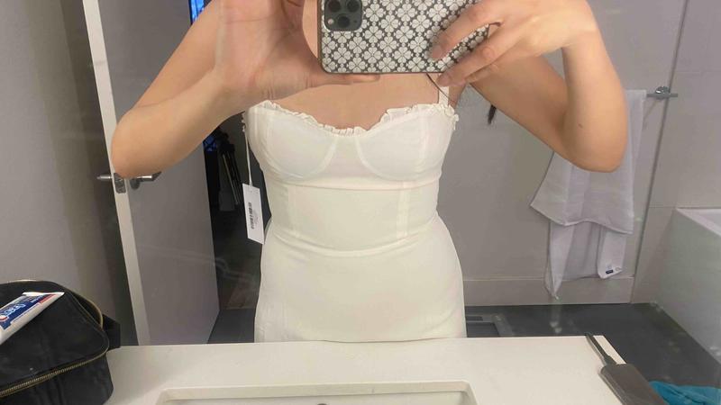 Customer photo for "ivory is see through"