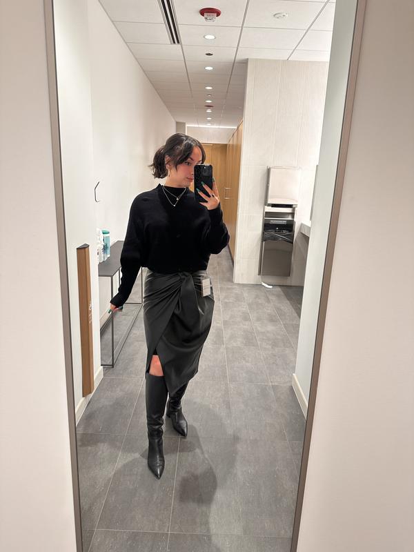 Review Thumbnail Image 0 240739328