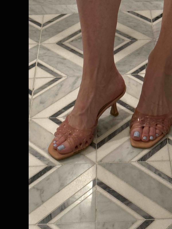 Review Thumbnail Image 0 249276037