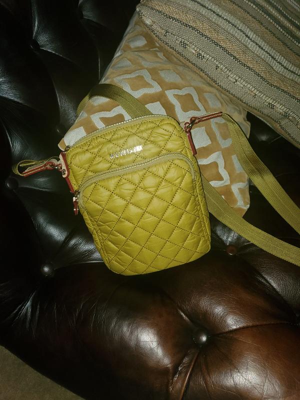 Review Thumbnail Image 0 220027041