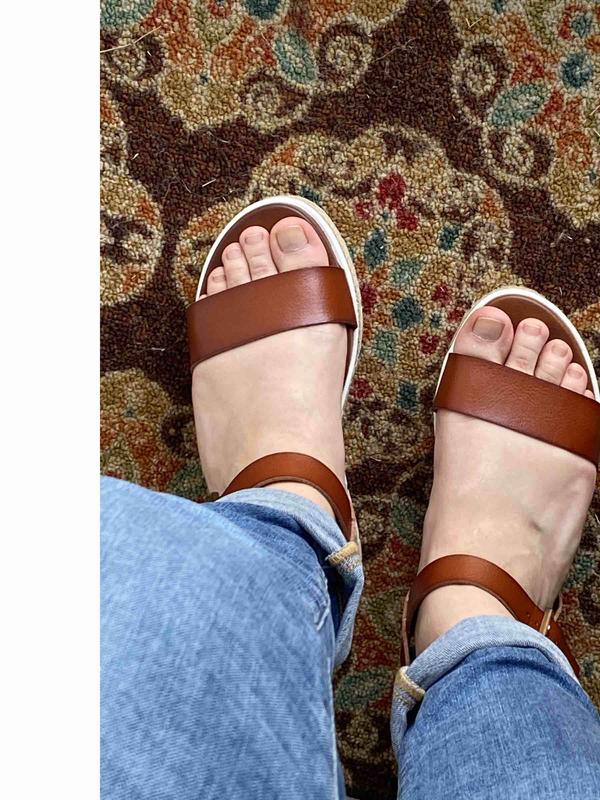 Review Thumbnail Image 1 215836036