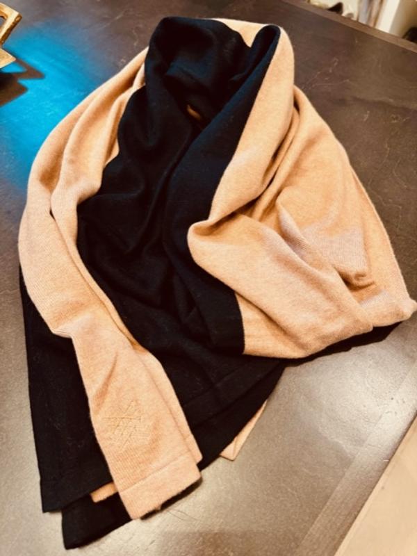 Review Thumbnail Image 0 235706563