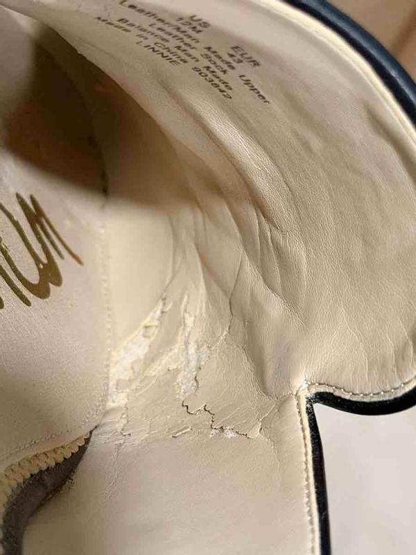Customer photo for "Disintegrating after one use"