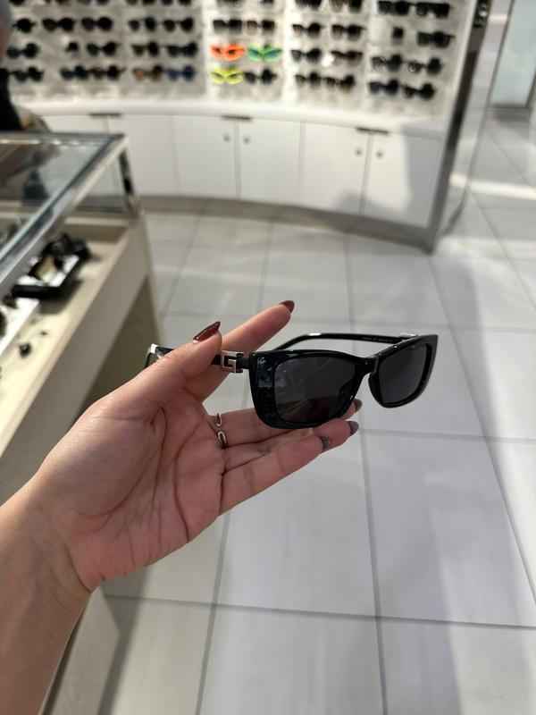 Review Thumbnail Image 0 238083855