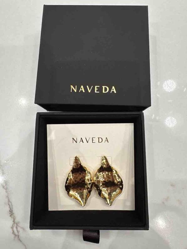 Review Thumbnail Image 0 247997791