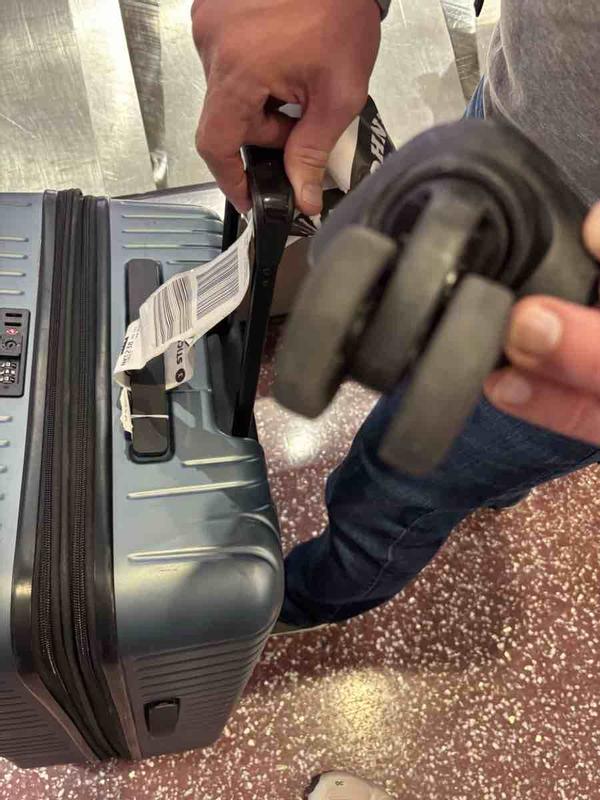 Review Thumbnail Image 0 240988523