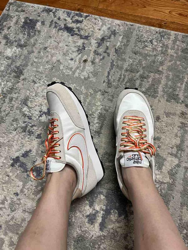 Review Thumbnail Image 0 216851095