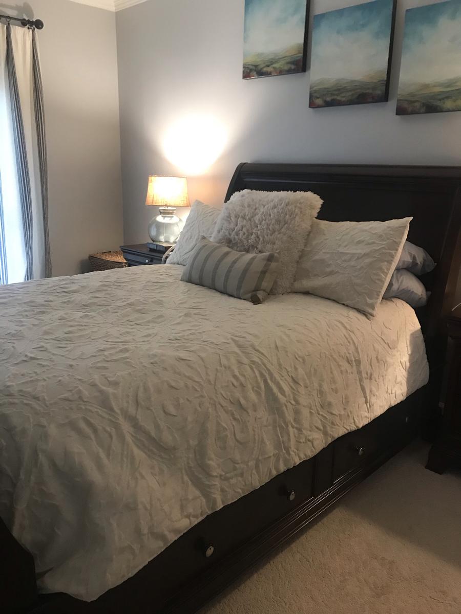 Review Thumbnail Image 0 204296721