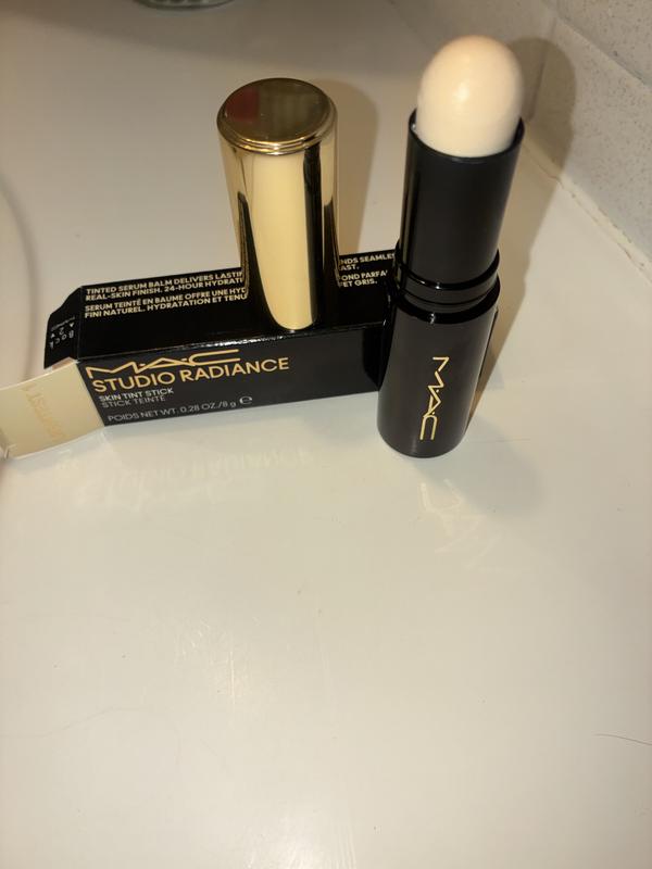 Customer photo for "Melts right into your skin."