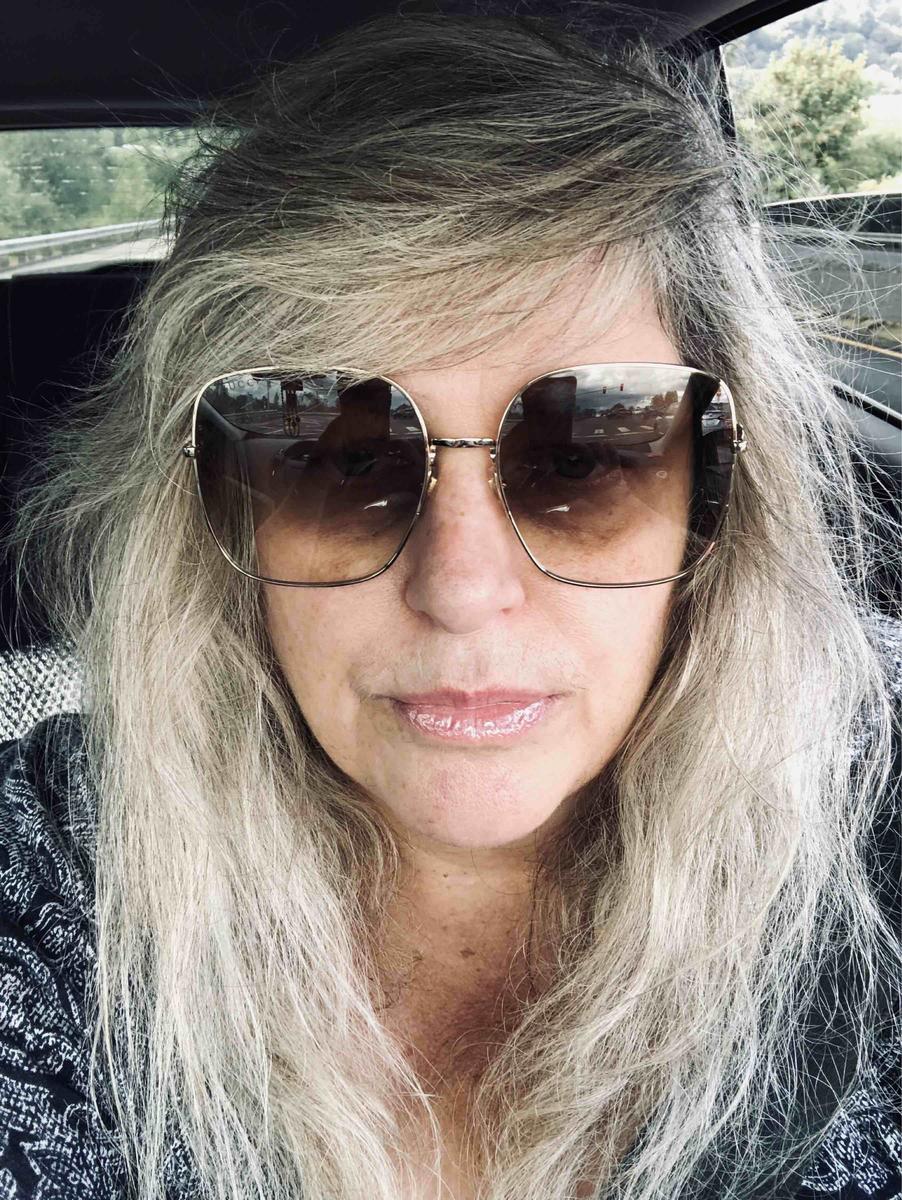 Review Thumbnail Image 0 210062011