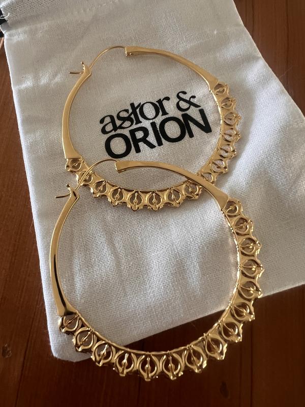 Review Thumbnail Image 0 248962392