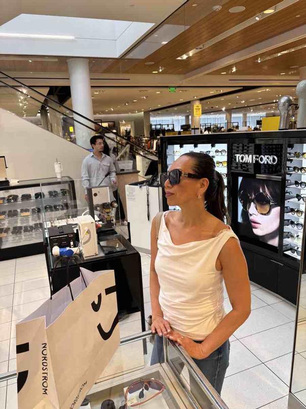 Review Thumbnail Image 0 244448804