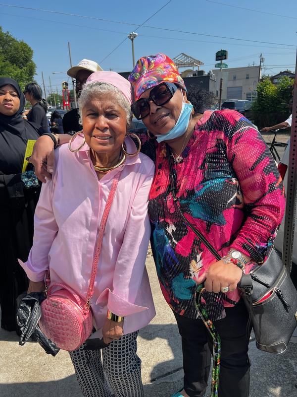 Review Thumbnail Image 0 227362273