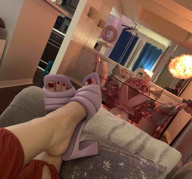 Review Thumbnail Image 0 214803034