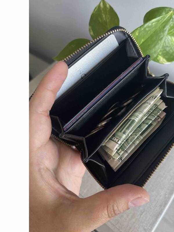 Review Thumbnail Image 2 233744936