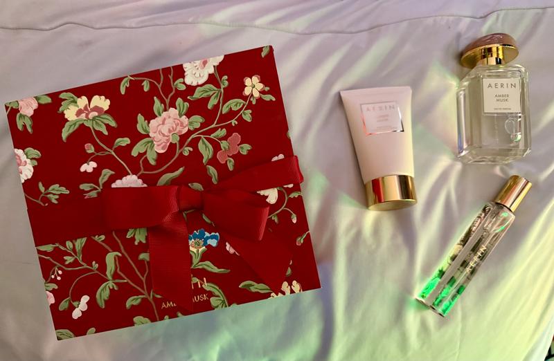 Customer photo for "Amazing warm fragrance"