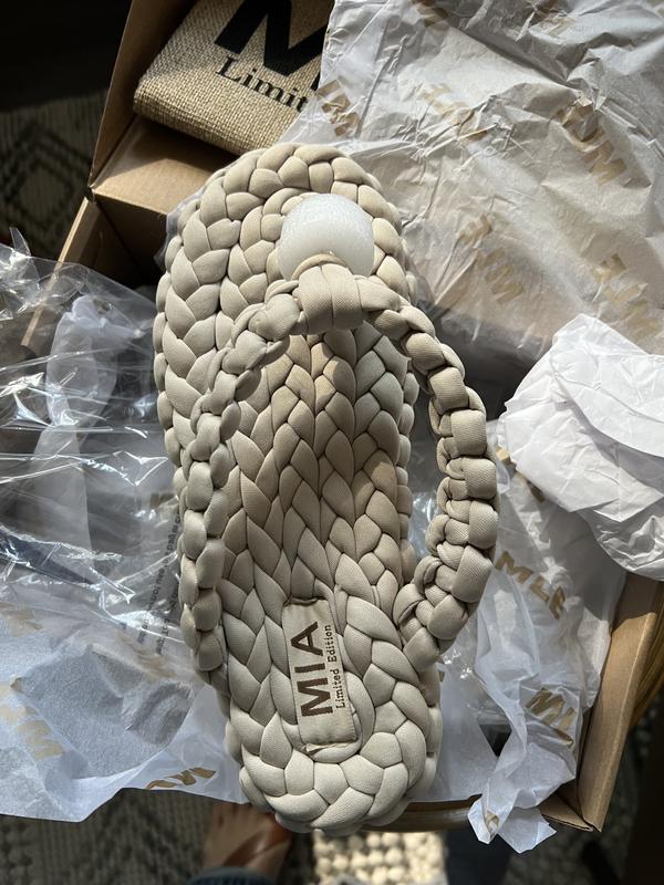 Review Thumbnail Image 0 241170850