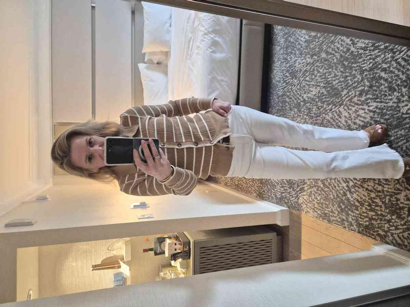 Review Thumbnail Image 0 249238729