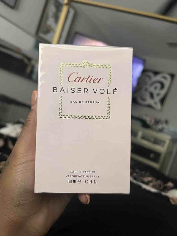 Customer photo for "Fresh and Powdery"