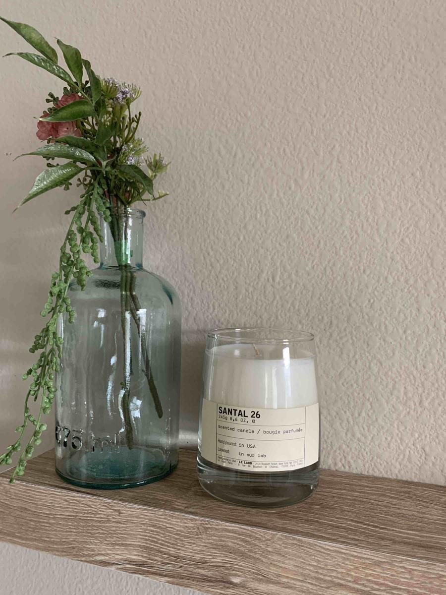 Customer photo for "Smells just like santal 33 perfume"