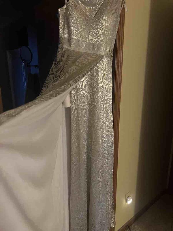 Review Thumbnail Image 0 246673370