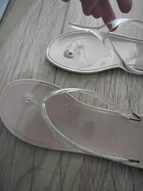 Customer photo for "Love the look of this shoe BUT"