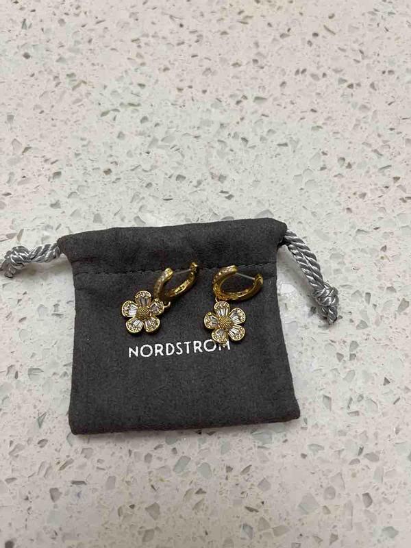 Review Thumbnail Image 4 237052076