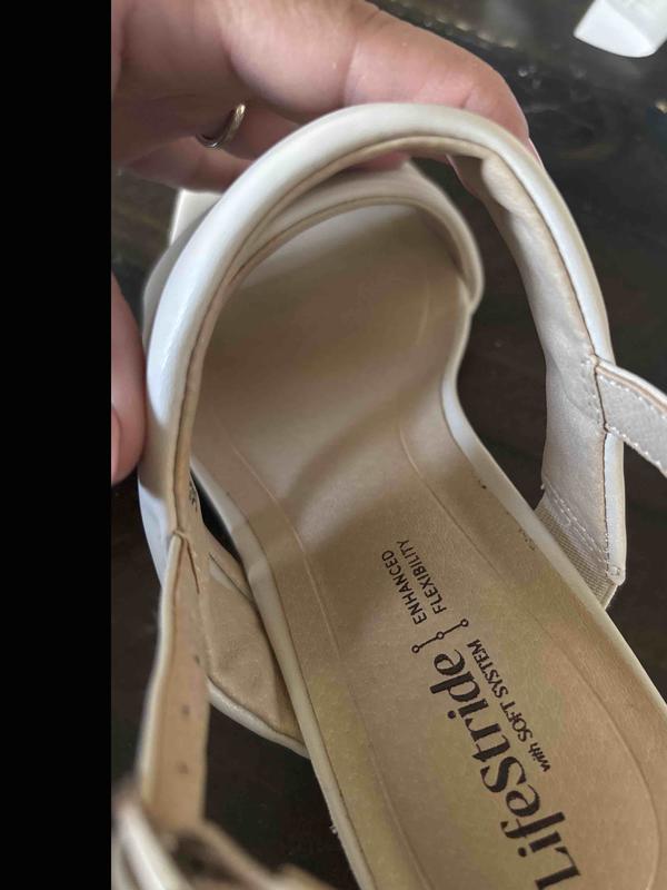 Review Thumbnail Image 0 245613275