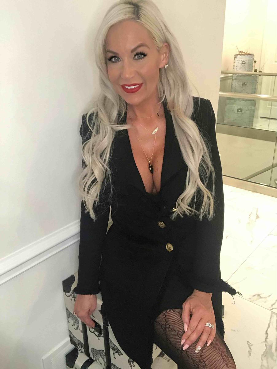 Review Thumbnail Image 0 207863232