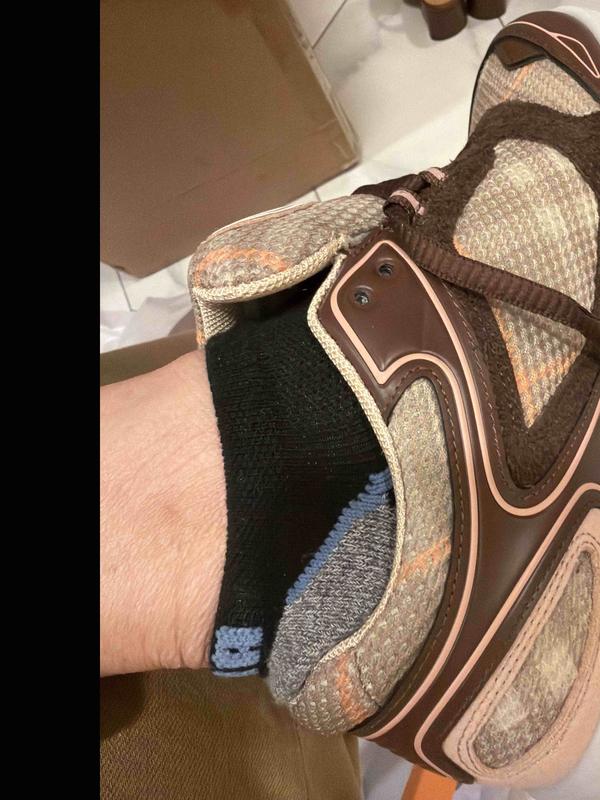 Review Thumbnail Image 0 246749936