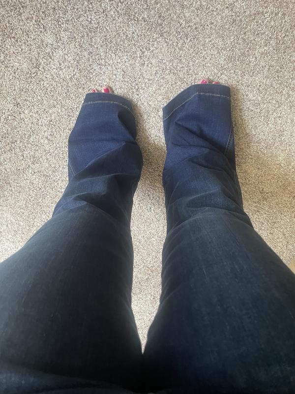 Review Thumbnail Image 0 219739162