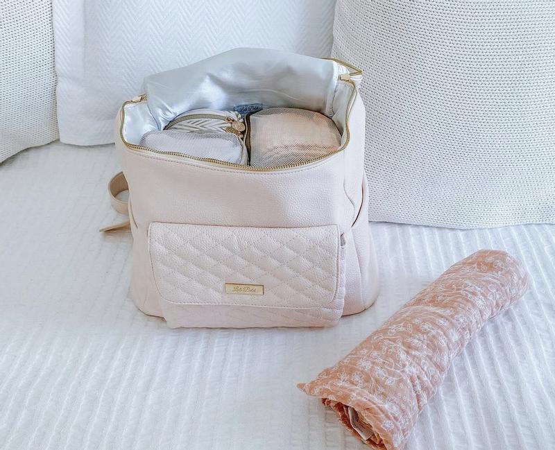Customer photo for "The best diaper bag!!"