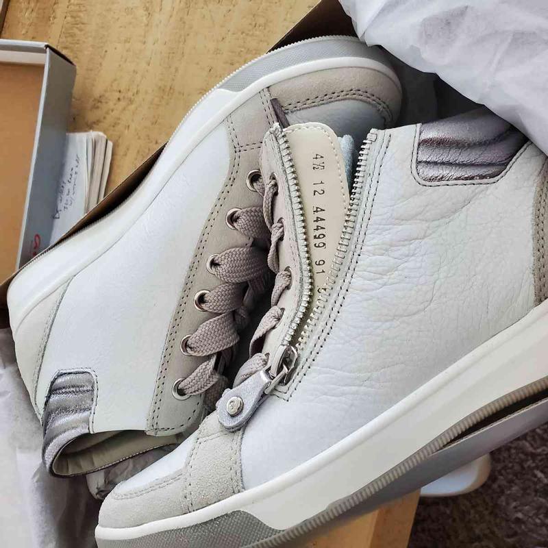 Review Thumbnail Image 0 235163520