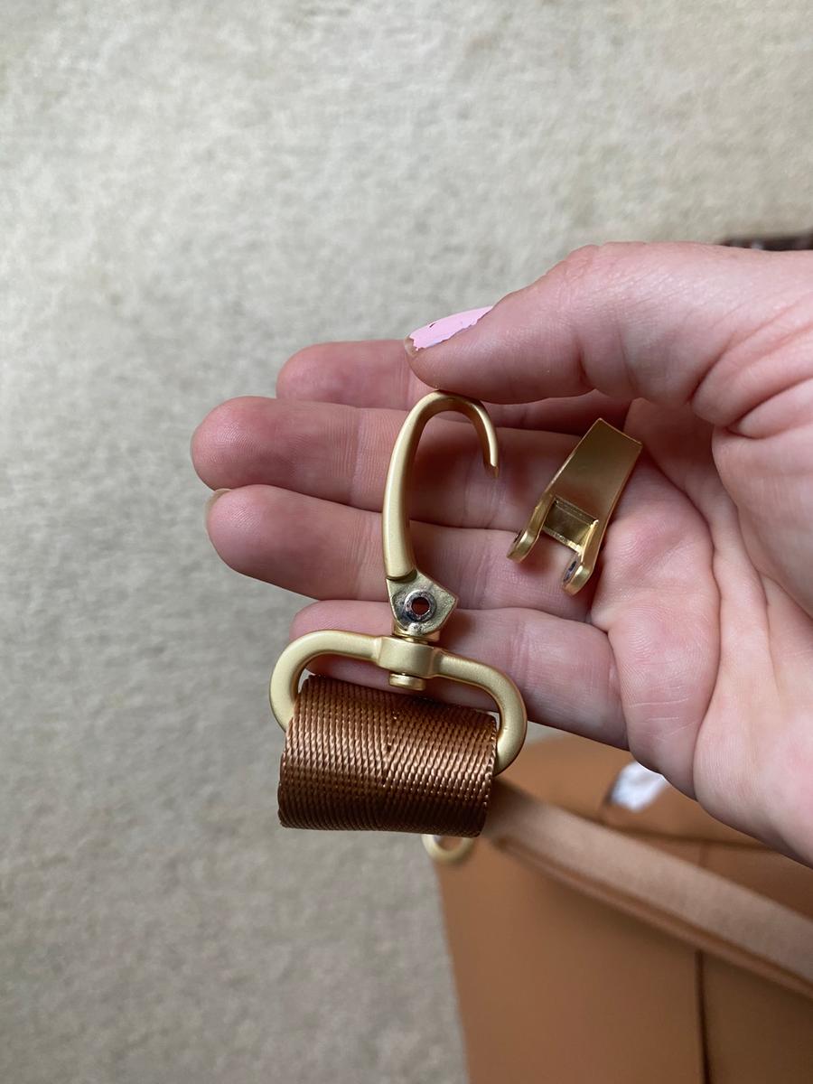 Review Thumbnail Image 0 198983812