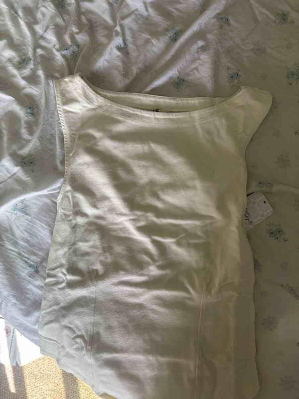 Review Thumbnail Image 0 248984923