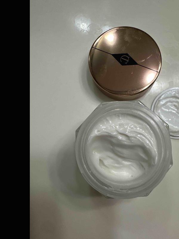 Customer photo for "the product damaged"