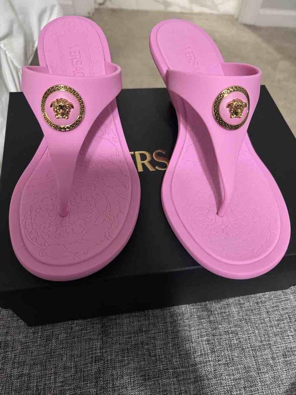 Review Thumbnail Image 0 246581642