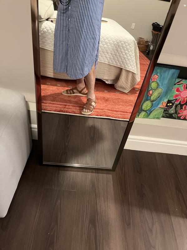 Review Thumbnail Image 0 243674493