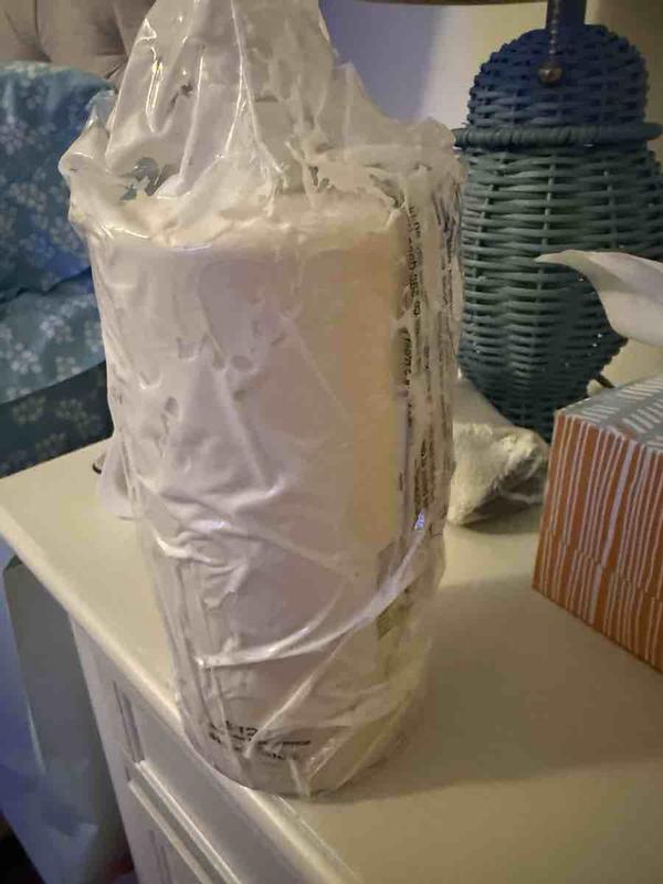 Customer photo for "Damaged during shipping"