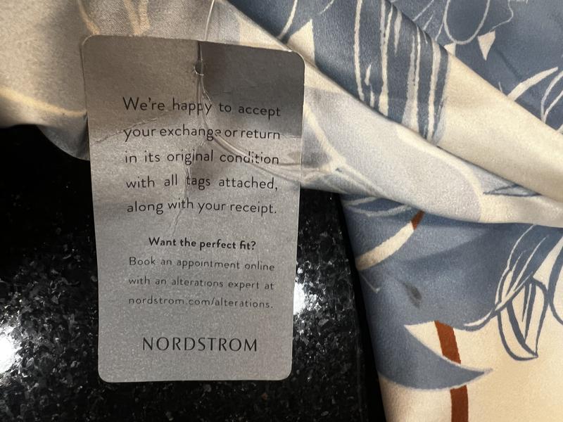 Review Thumbnail Image 4 244030750