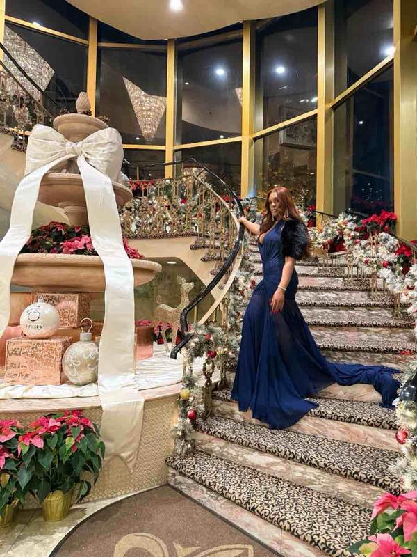 Review Thumbnail Image 0 246710972