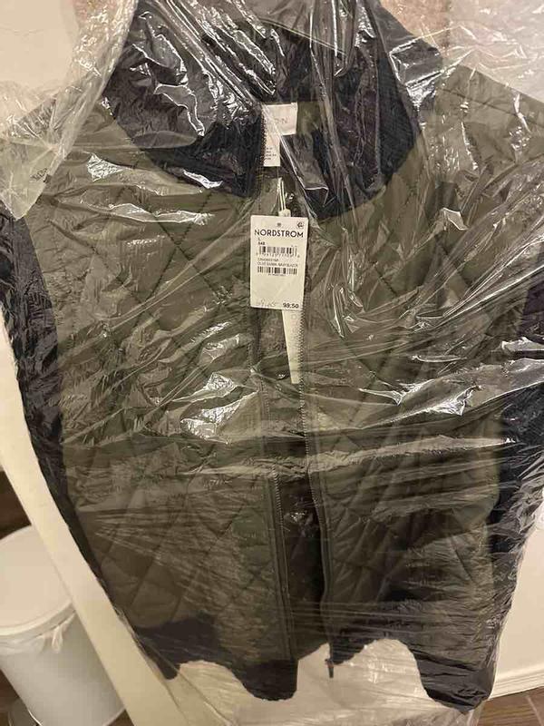 Review Thumbnail Image 0 240693029