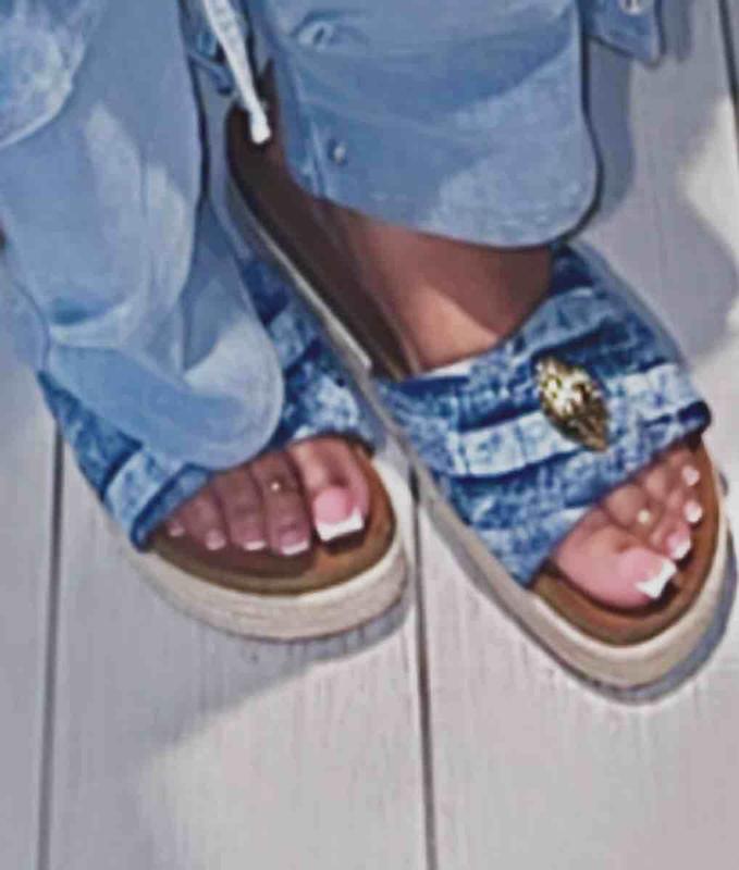 Review Thumbnail Image 0 233747748