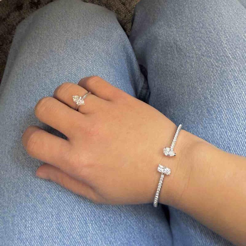 Review Thumbnail Image 0 247838924