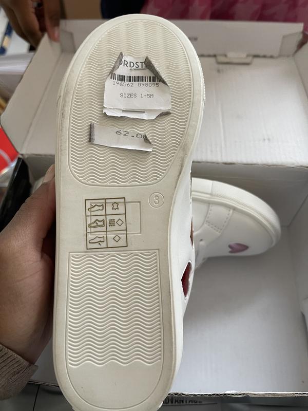 Review Thumbnail Image 0 231555977