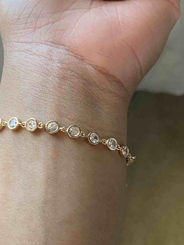 Customer photo for "nice dainty looking bracelet"