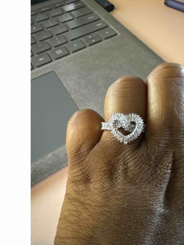 Review Thumbnail Image 0 231877767