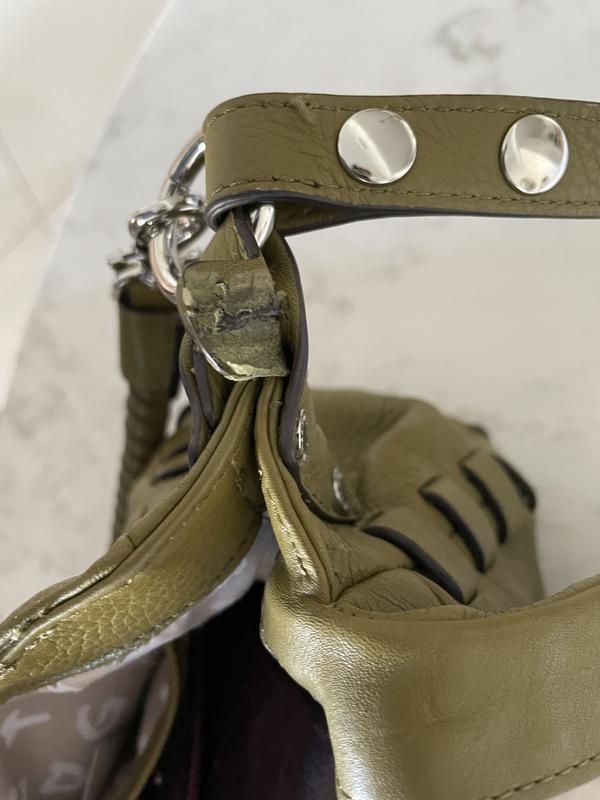 Review Thumbnail Image 1 233840454