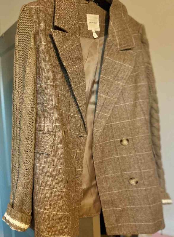 Review Thumbnail Image 2 243472661